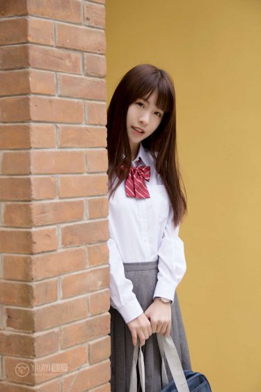 美女厨房